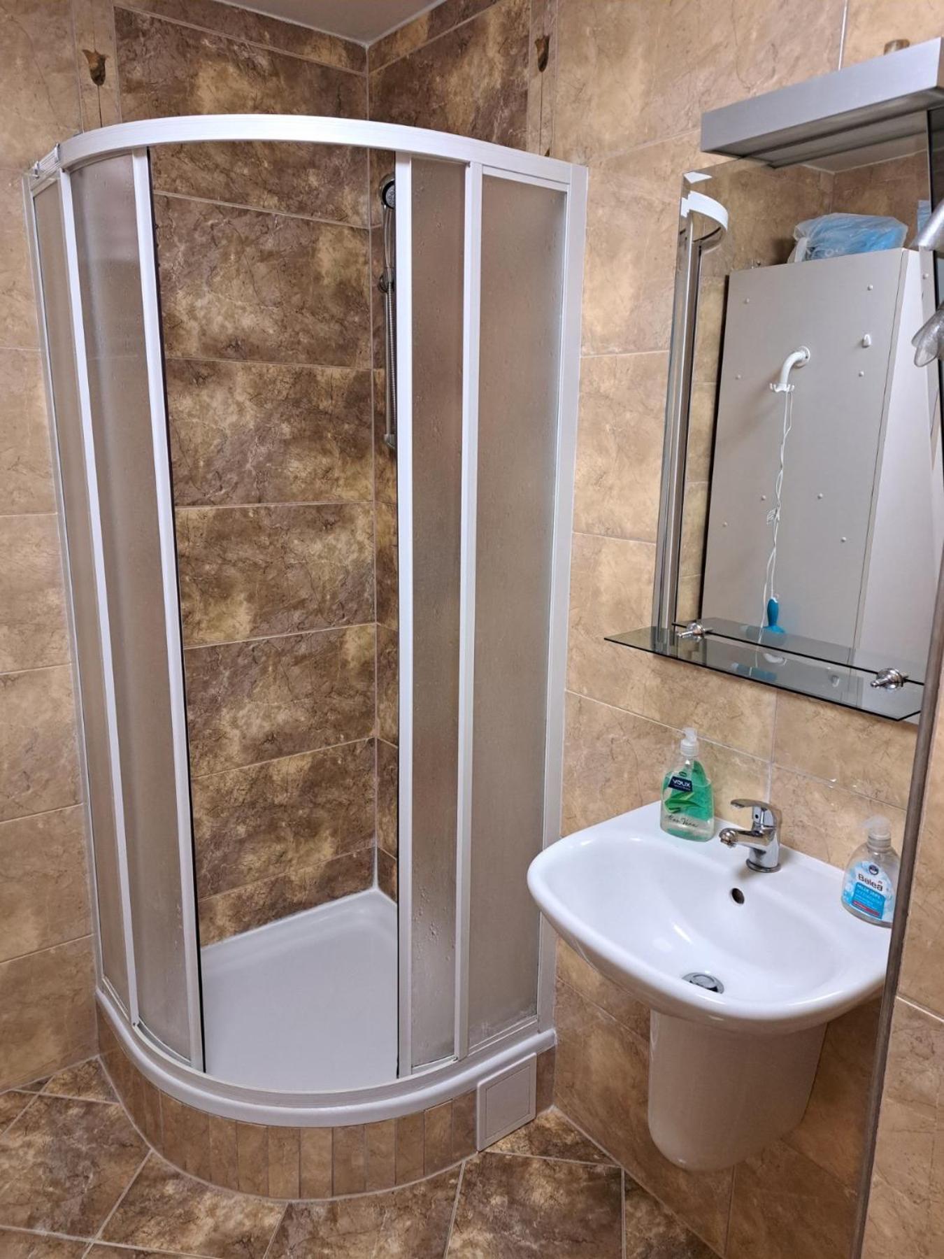 Apartament In The Center Of Poprad-Free Parking מראה חיצוני תמונה